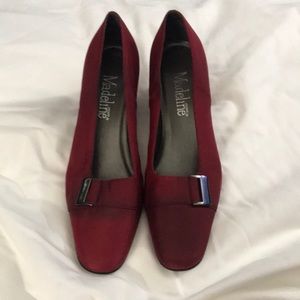 ⚡️FINAL PRICE⚡️ Vintage Red Wine Heel Shoes
